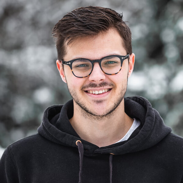 Глава компании